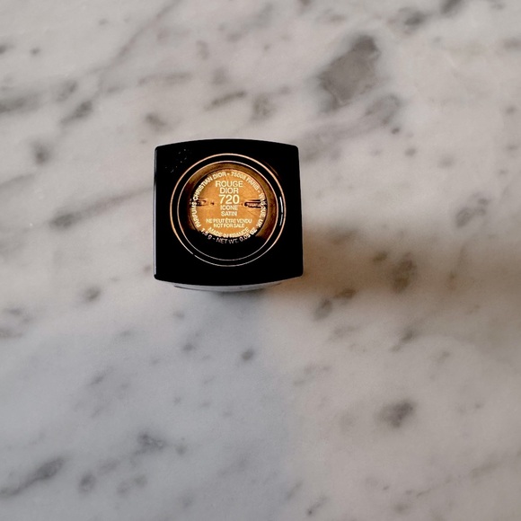 Dior Mini  Lipstick # 720 - Picture 2 of 2